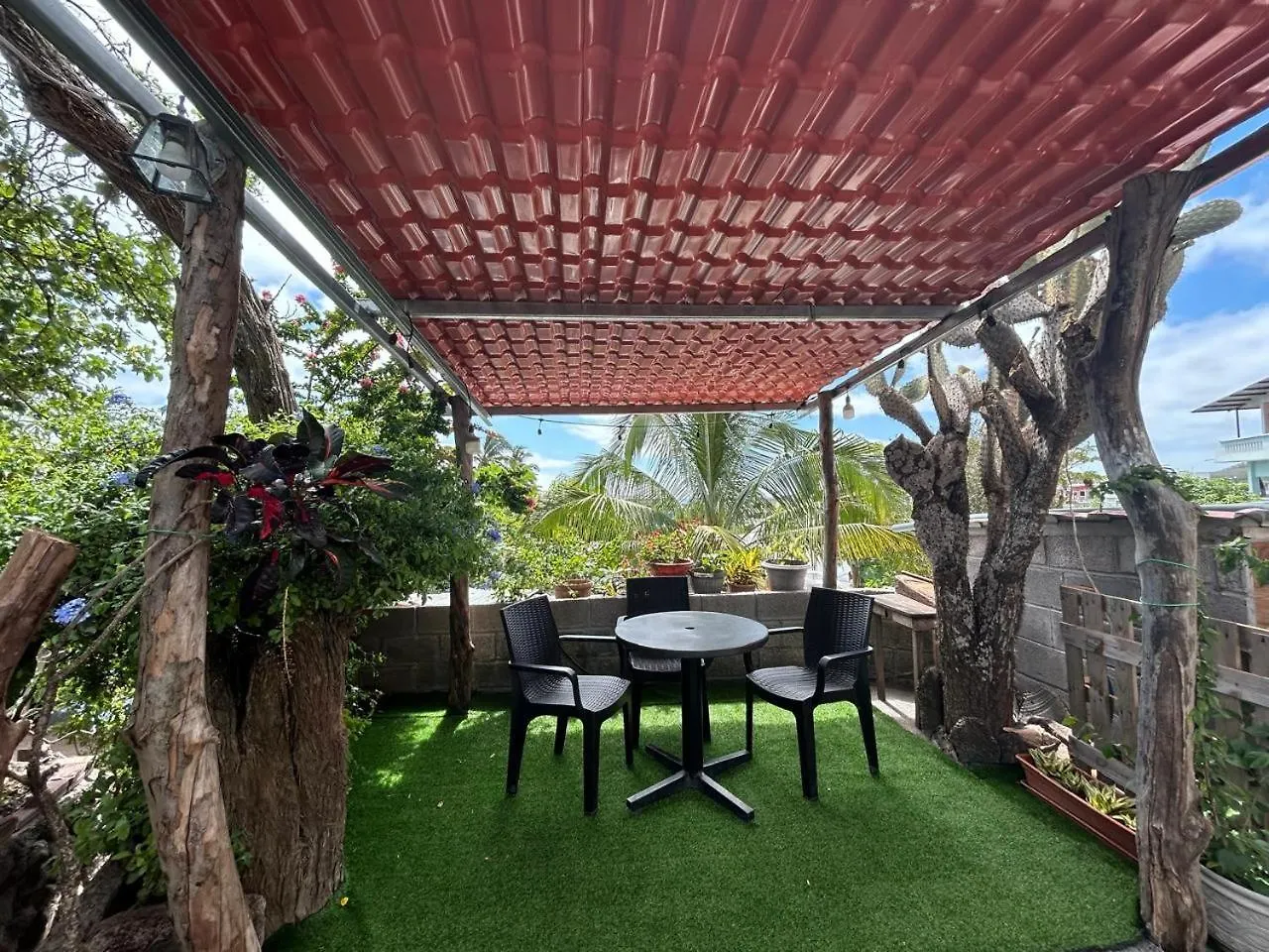 Suits Las Olas Puerto Baquerizo Moreno 0*,  Ισημερινός
