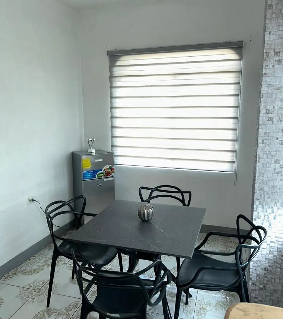 Suits Las Olas Puerto Baquerizo Moreno Bed and Breakfast