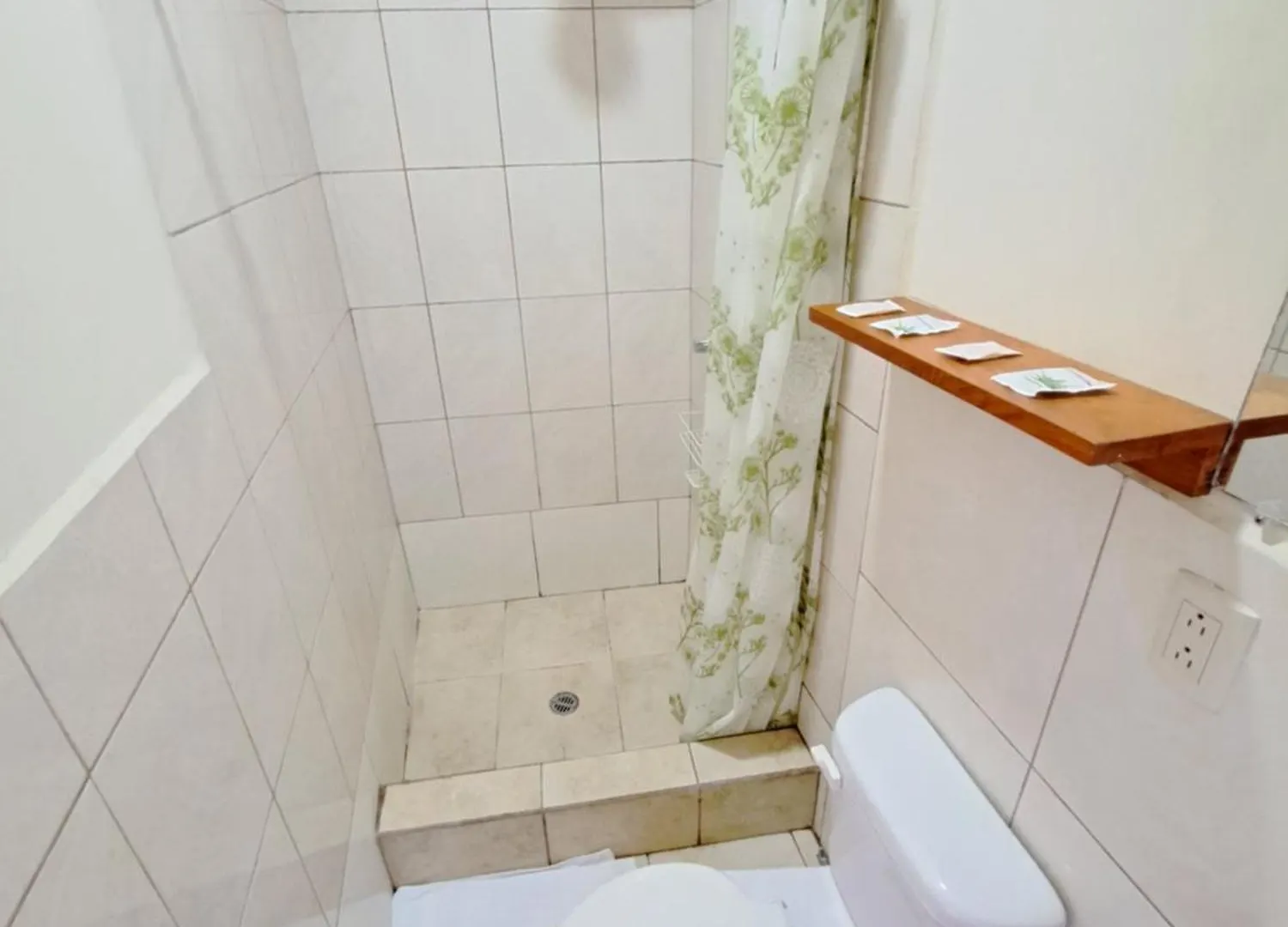 Suits Las Olas Puerto Baquerizo Moreno Bed and Breakfast